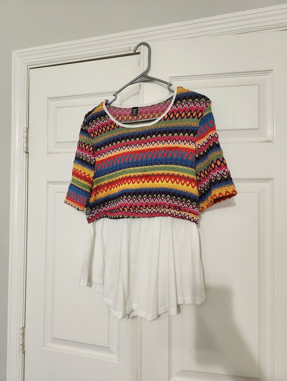 SHEIN Multicolor Crochet Crop Top with White Tank